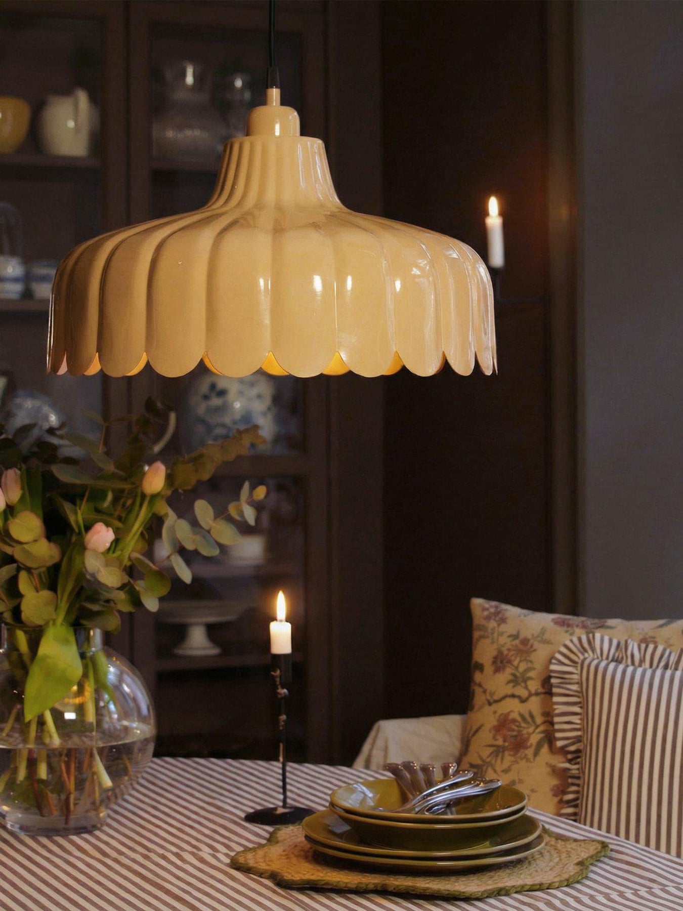 Ceiling lamp Wells Lion yellow 43 cm