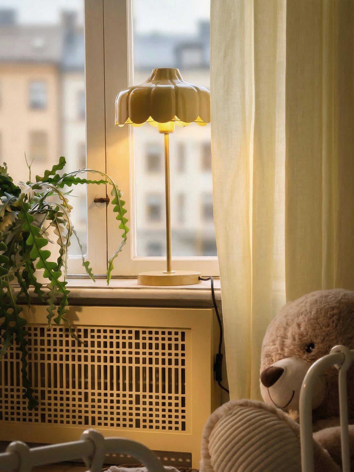 Table Lamp Wells Lion Yellow 50 cm